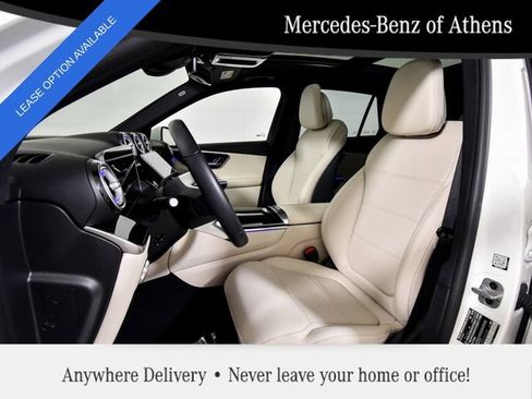 Certified 2025 Mercedes-Benz GLC 300 4MATIC image 4