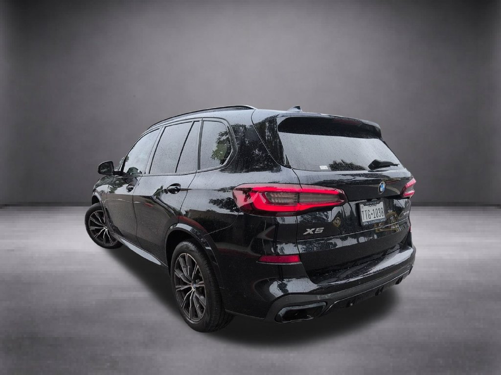 Used 2022 BMW X5 sDrive40i w/ M Sport Package RWD image 7