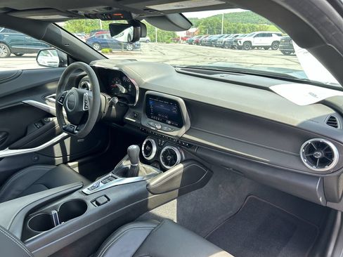 Used 2024 Chevrolet Camaro LT RWD image 15
