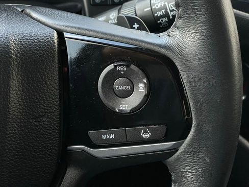 Certified 2022 Honda Pilot Touring image 14