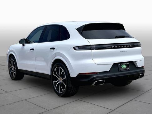 Used 2025 Porsche Cayenne image 10