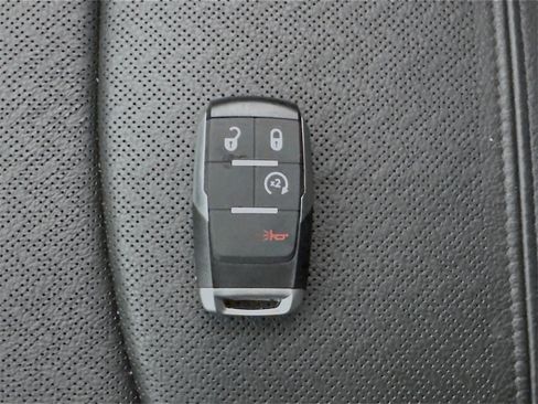 Used 2024 RAM 3500 Laramie image 32