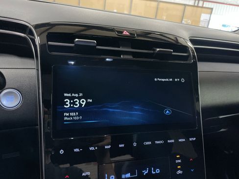 Used 2024 Hyundai Santa Cruz Night image 18