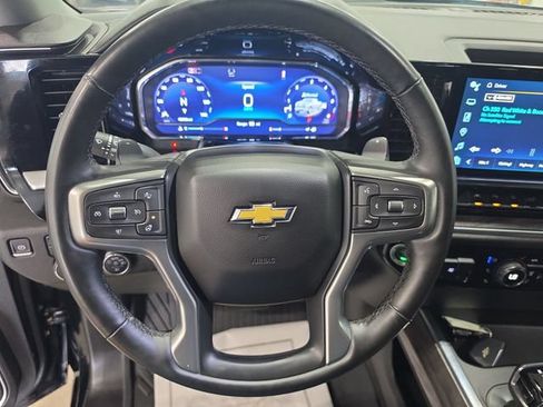 Used 2024 Chevrolet Silverado 1500 LTZ AWD/4WD image 18