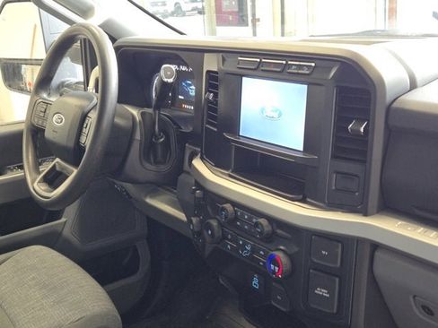 Used 2024 Ford F250 XLT w/ FX4 Off-Road Package image 6