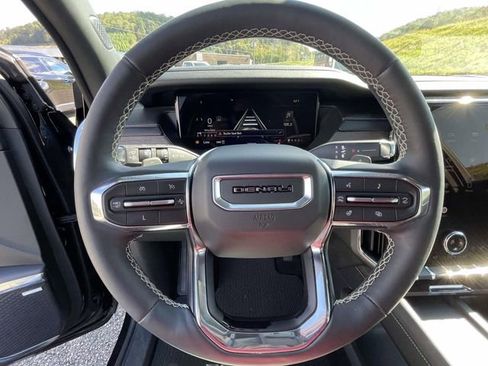 Certified 2024 GMC Acadia Denali image 17