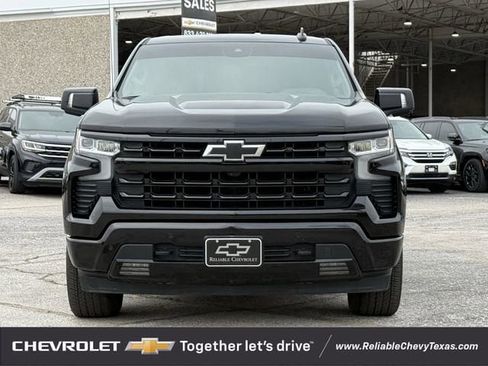 Used 2024 Chevrolet Silverado 1500 RST w/ Convenience Package II image 3