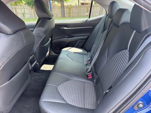 Used 2023 Toyota Camry SE FWD image 19