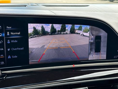 Certified 2022 Cadillac Escalade ESV Sport Platinum AWD/4WD image 26