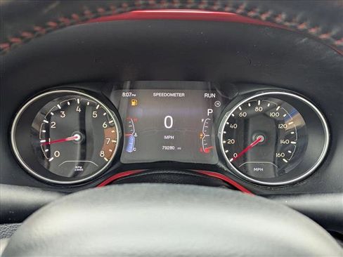 Used 2017 Jeep Compass Trailhawk w/ Leather Interior Group AWD/4WD image 10