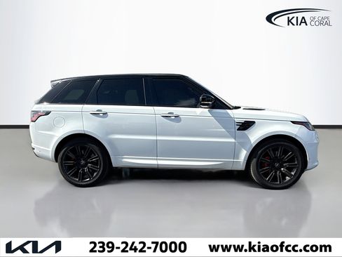 Used 2021 Land Rover Range Rover Sport HST image 6