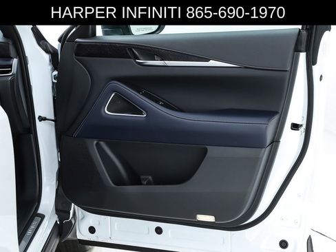 Certified 2026 INFINITI QX60 Sport w/ Dark Cargo Package AWD/4WD image 32