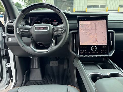 New 2026 GMC Acadia AT4 w/ Super Cruise Package AWD/4WD image 42