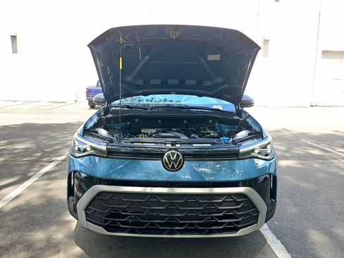 Used 2025 Volkswagen Taos S FWD image 33