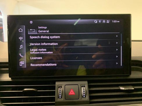 Used 2023 Audi Q5 2.0T Premium w/ Convenience Package AWD/4WD image 37