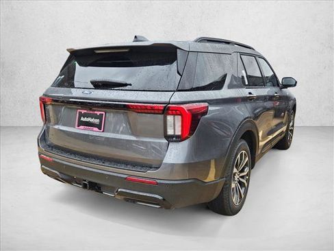 New 2026 Ford Explorer ST-Line w/ Premium Package image 2