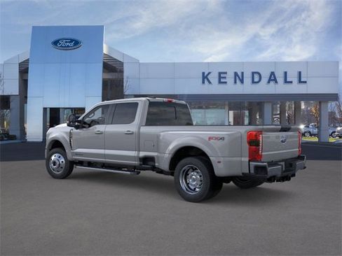 New 2026 Ford F450 XLT w/ XLT Premium Package image 4