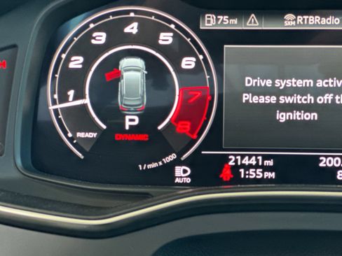 Used 2022 Audi RS 6 AWD/4WD image 28