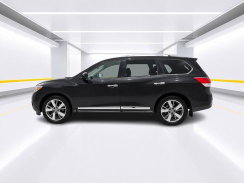Used 2014 Nissan Pathfinder Platinum w/ Platinum Premium Package FWD image 2