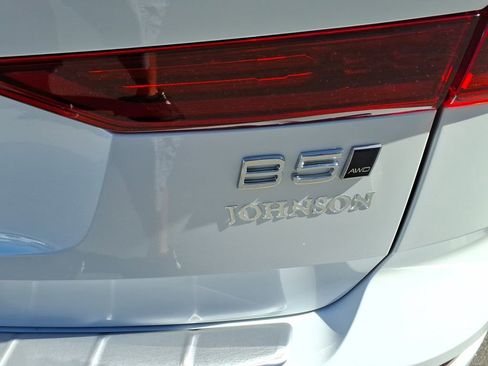 New 2026 Volvo XC60 B5 Plus w/ Protection Package Premier image 6