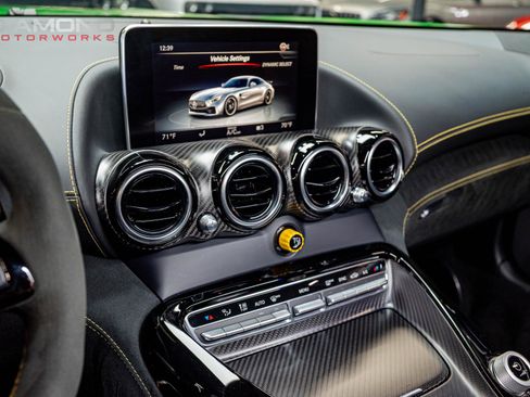 Used 2018 Mercedes-Benz AMG GT R image 19