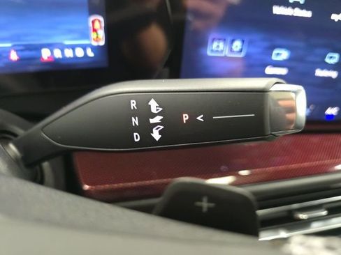 New 2026 Chevrolet Traverse Z71 w/ Enhanced Driving Package image 16