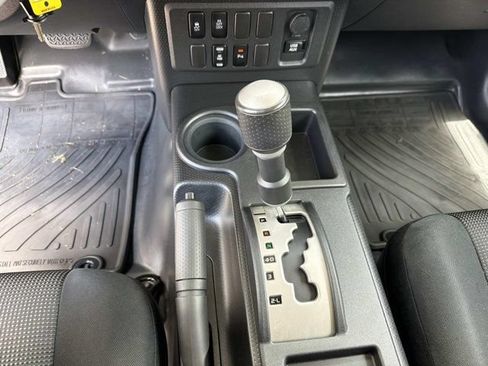 Used 2012 Toyota FJ Cruiser 2WD w/ Upgrade Pkg image 24