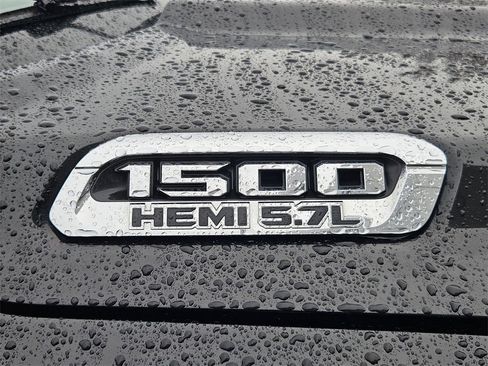 Used 2019 RAM 1500 Limited image 33