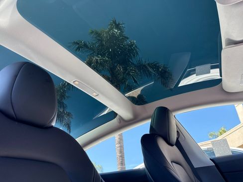 Used 2023 Tesla Model 3 Standard Range RWD image 15