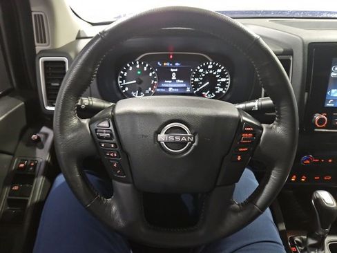Used 2022 Nissan Frontier SV image 20