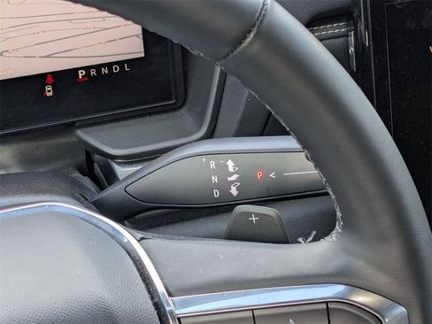 Used 2025 GMC Terrain Elevation image 26