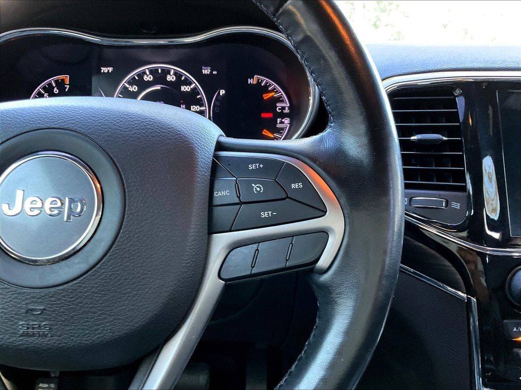 Used 2021 Jeep Grand Cherokee Limited AWD/4WD image 11