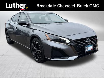 Used 2024 Nissan Altima 2.5 SR w/ SR Premium Package