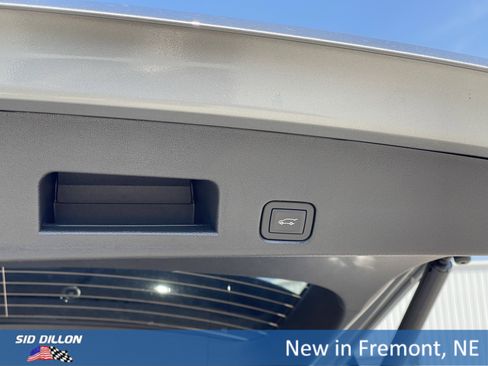 New 2026 GMC Acadia Elevation image 18