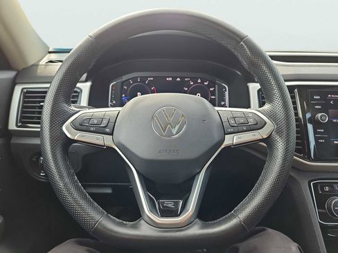 Used 2022 Volkswagen Atlas SEL R-Line AWD/4WD image 34