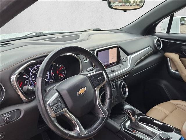 Used 2019 Chevrolet Blazer Premier w/ Sun and Wheels Package FWD image 5