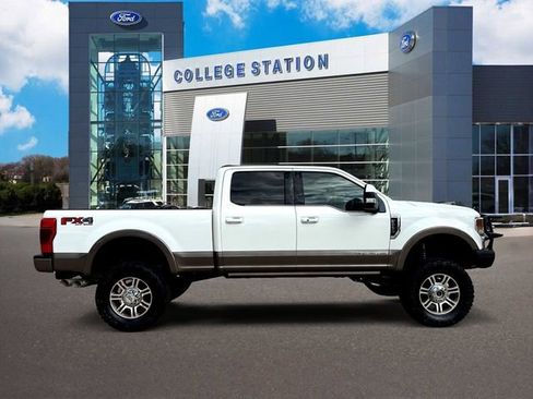 Used 2020 Ford F250 King Ranch w/ King Ranch Ultimate Package image 5