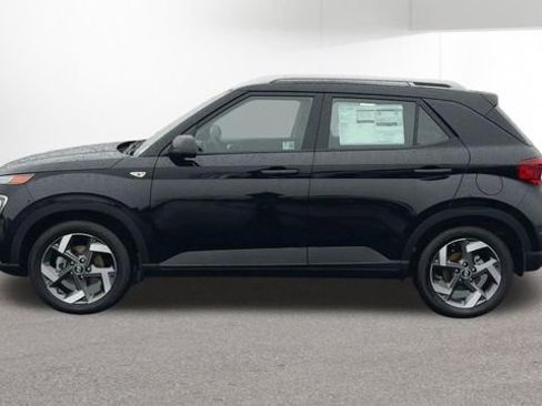 New 2026 Hyundai Venue SEL image 5