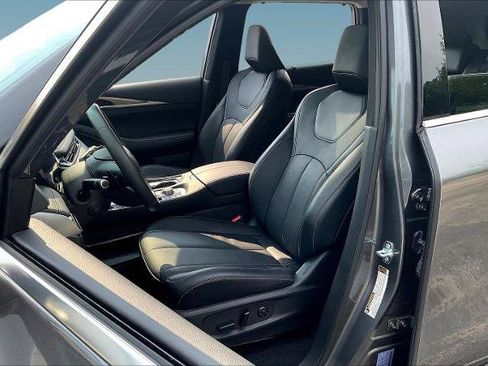 Certified 2026 INFINITI QX60 Luxe w/ Cargo Package AWD/4WD image 20