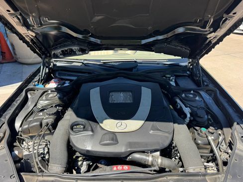Used 2009 Mercedes-Benz SL 550 image 34