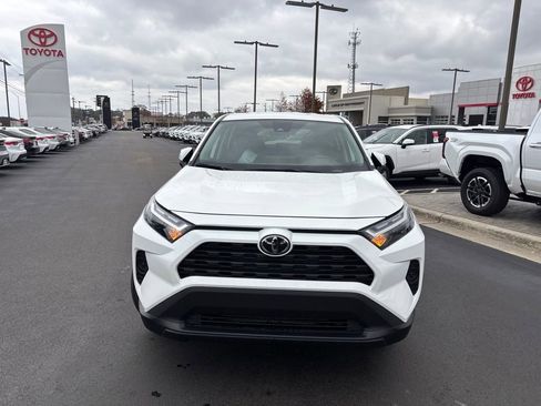 New 2025 Toyota RAV4 LE image 8