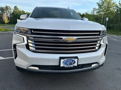 Used 2022 Chevrolet Suburban High Country AWD/4WD image 8