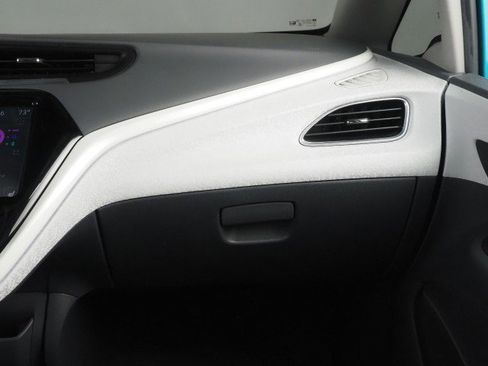 Used 2021 Chevrolet Bolt Premier w/ Infotainment Package image 39