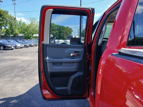 Used 2013 RAM 1500 Classic SLT image 11