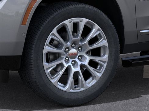 New 2026 GMC Yukon Denali w/ Denali Reserve Package AWD/4WD image 10