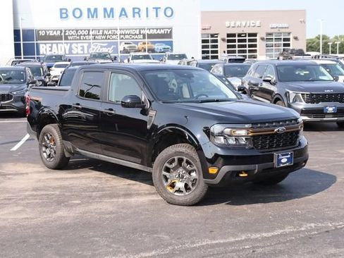 Used 2024 Ford Maverick Tremor w/ Tremor Off-Road Package AWD/4WD image 2