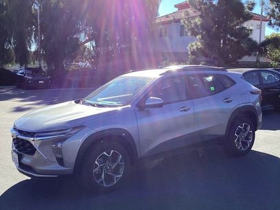 Used 2025 Chevrolet Trax LT w/ LT Convenience Package