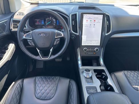 Used 2023 Ford Edge Titanium AWD/4WD image 12