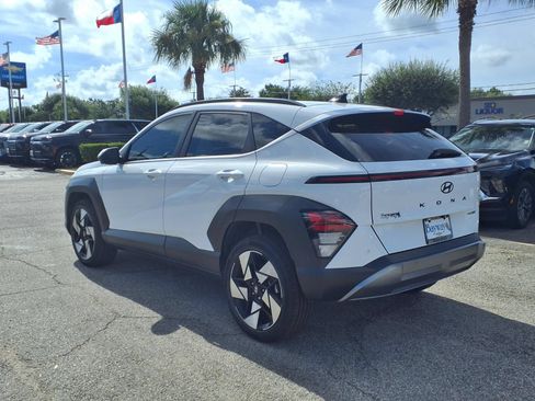 Used 2024 Hyundai Kona Limited AWD/4WD image 23