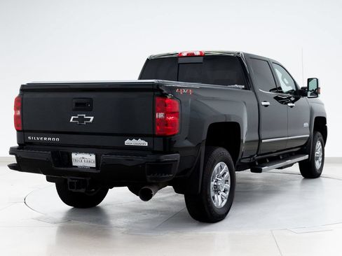 Used 2019 Chevrolet Silverado 3500 High Country w/ Duramax Plus Package AWD/4WD image 9